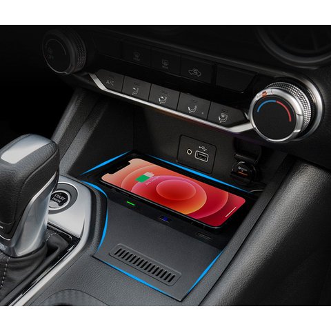 QI Wireless Charger for Nissan Sylphy 2020-2021 MY Preview 1